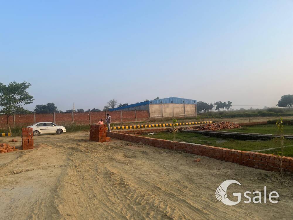 Purvanchal expressway ke pass bahut hi acche rate mein plot kar de investment ke liye turant registe