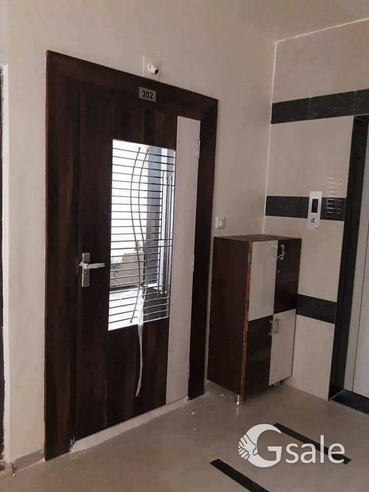 ओफिस बंगलो फलेट में लेटेस्ट फर्नीचर ओर ओल वकॅ सोल्यूशन 