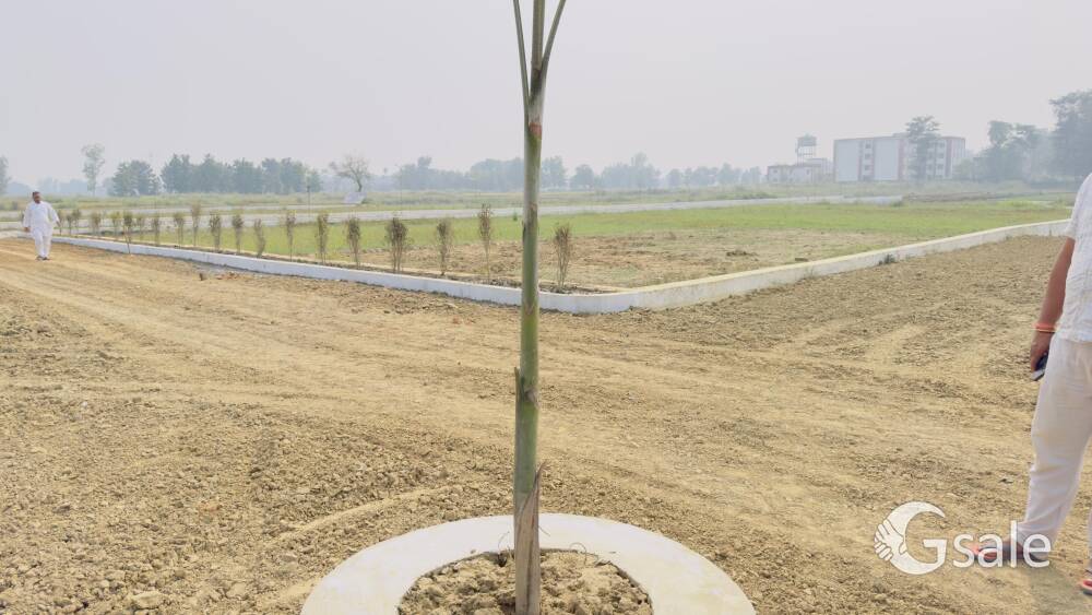 सौभाग्य सिटी ब्लू लोगन वाटर पार्क सुकरौली NH28 से 800 मीटर अन्दर 551sqft 