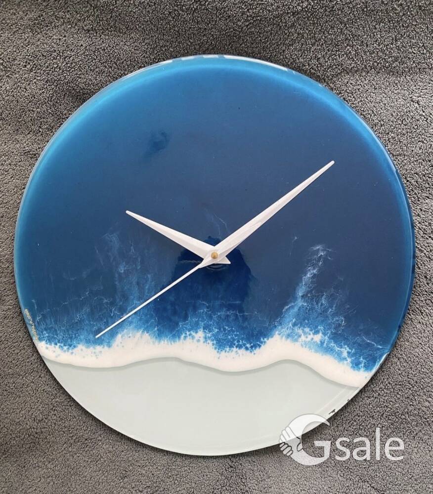 Resin Clock