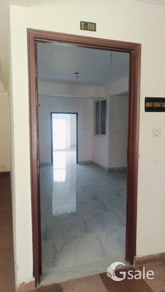 FLAT FOR SELL 