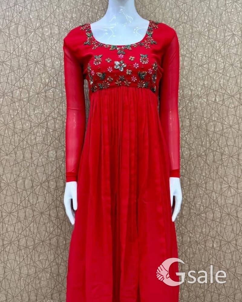 GEORGETTE FABRIC STITCHED WITH CREPE LINNING 