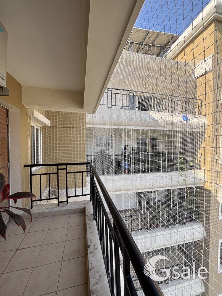 Bird Netting, Anti Bird Netting, Children Safetynets, Balcony nets, Sports nets, Spikes