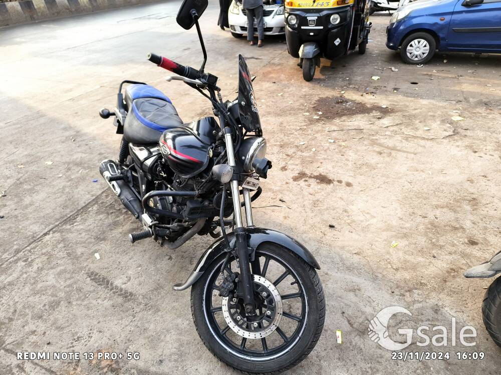 Bajaj avanjer 220