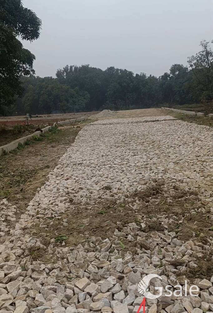 लखनऊ में सपनों का मकान आगरा एक्सप्रेस वे के पास 