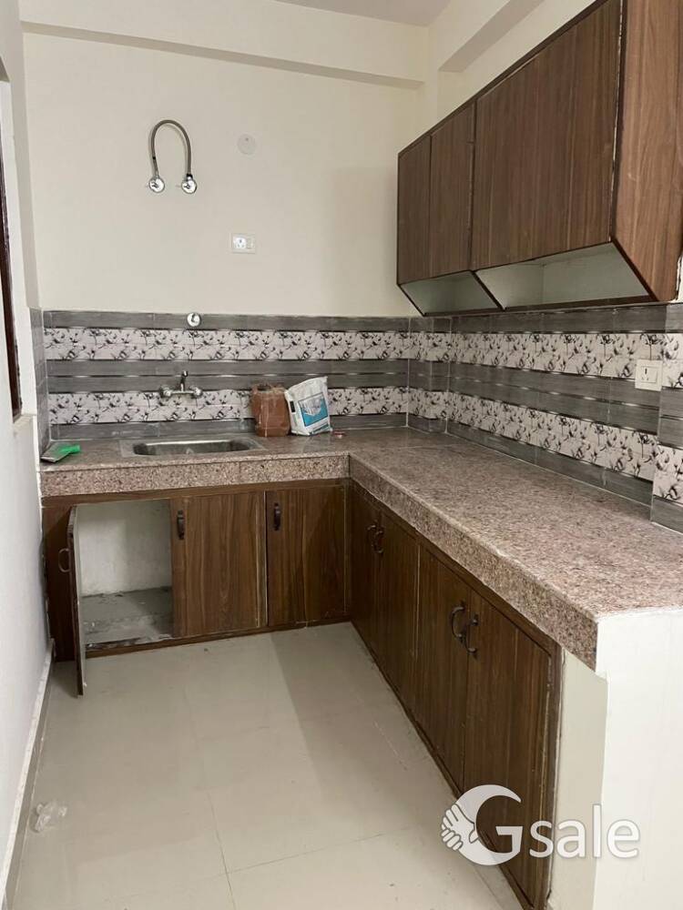 2BHK SEMI FURNISHED 