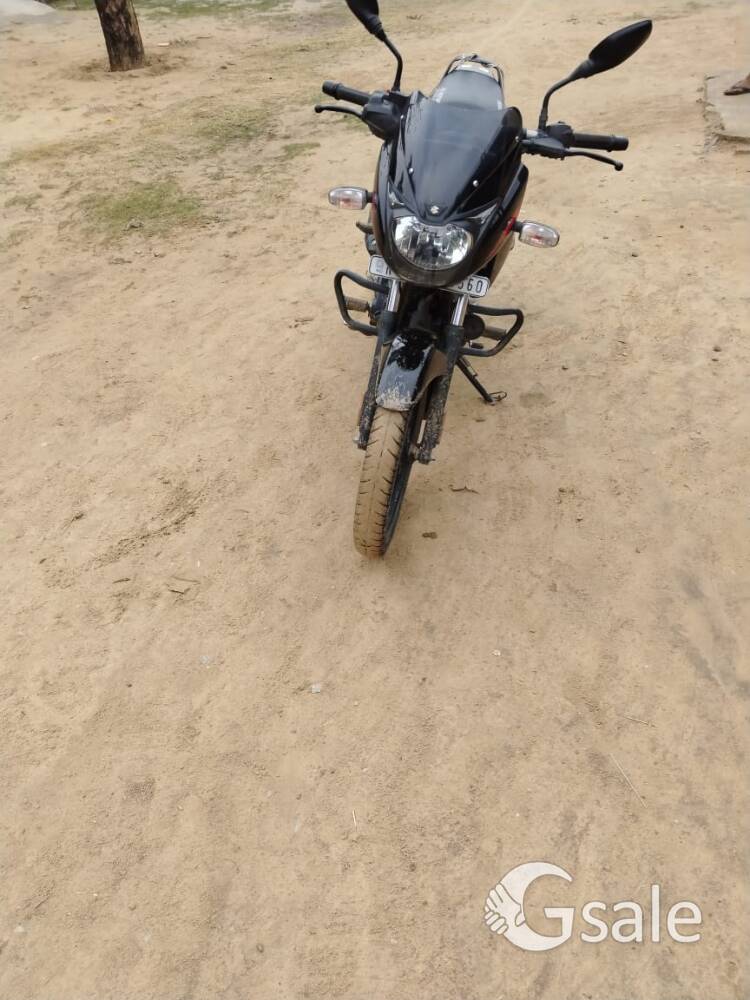 bajaj Pulsar 125