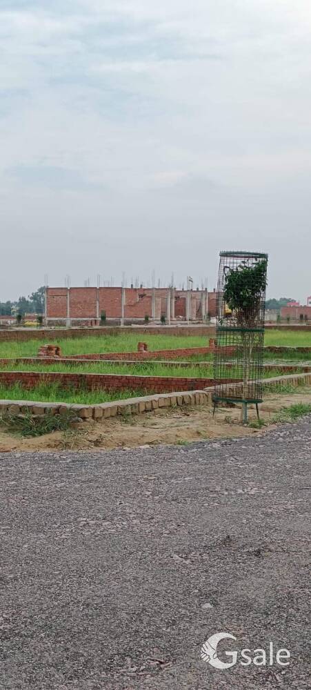 गेटेड सोसाइटी में प्लॉट
