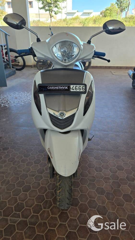 Yamaha fasino