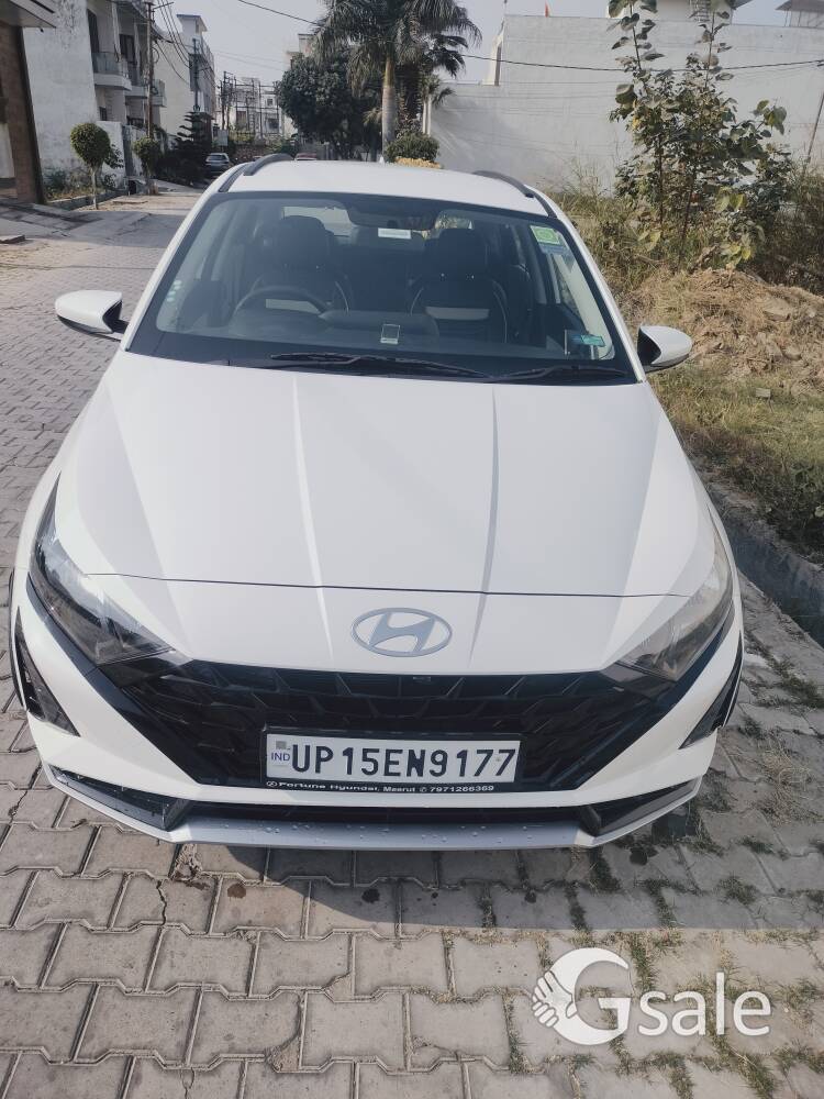 i20 Magna oct 24 only 1000 kms