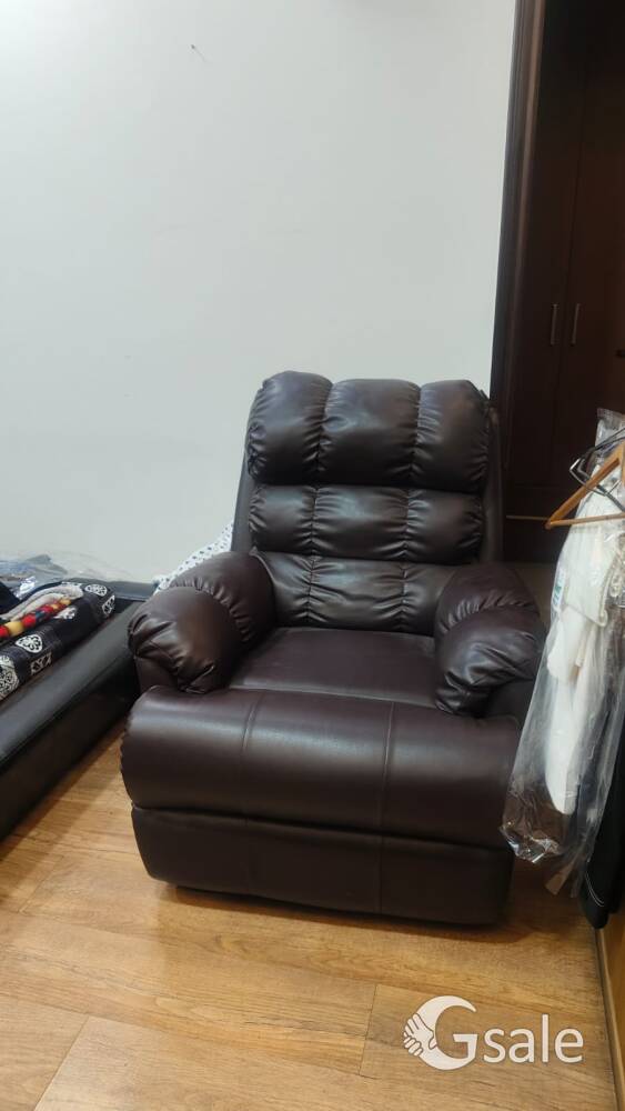 Beautiful Sofa Recliner 