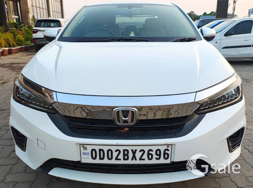 2022 model Honda City sunroof  Owner SL-1st Km 62972 interested in this vehicle call me -9668407261