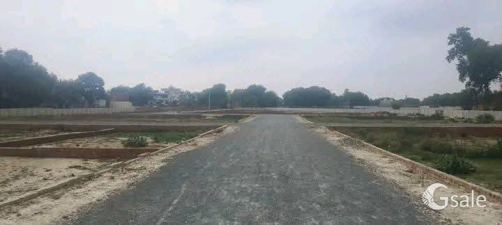 Beautiful Plot in Varanasi 