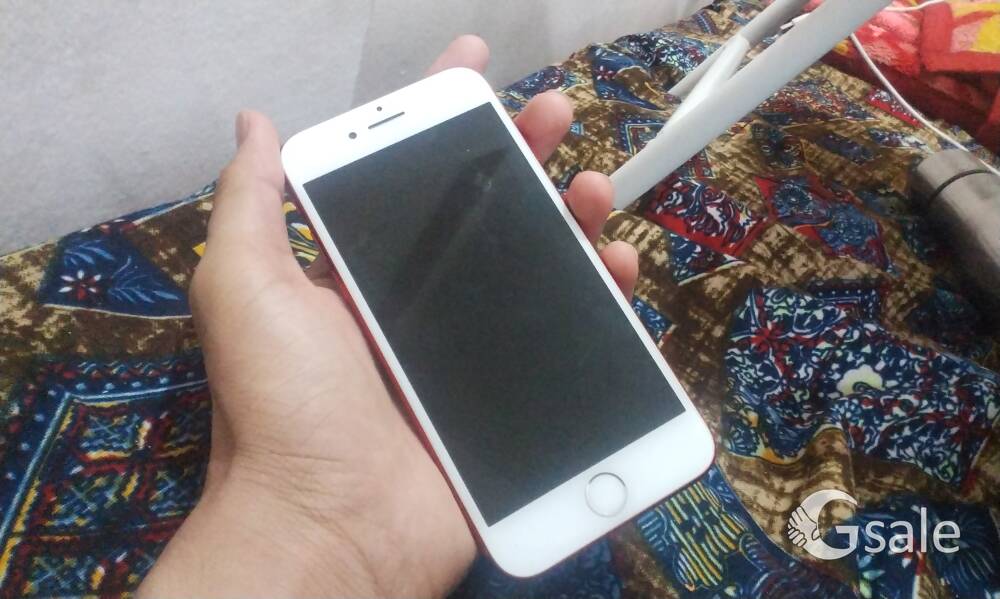 Iphone 7, red colour back, with no problem
