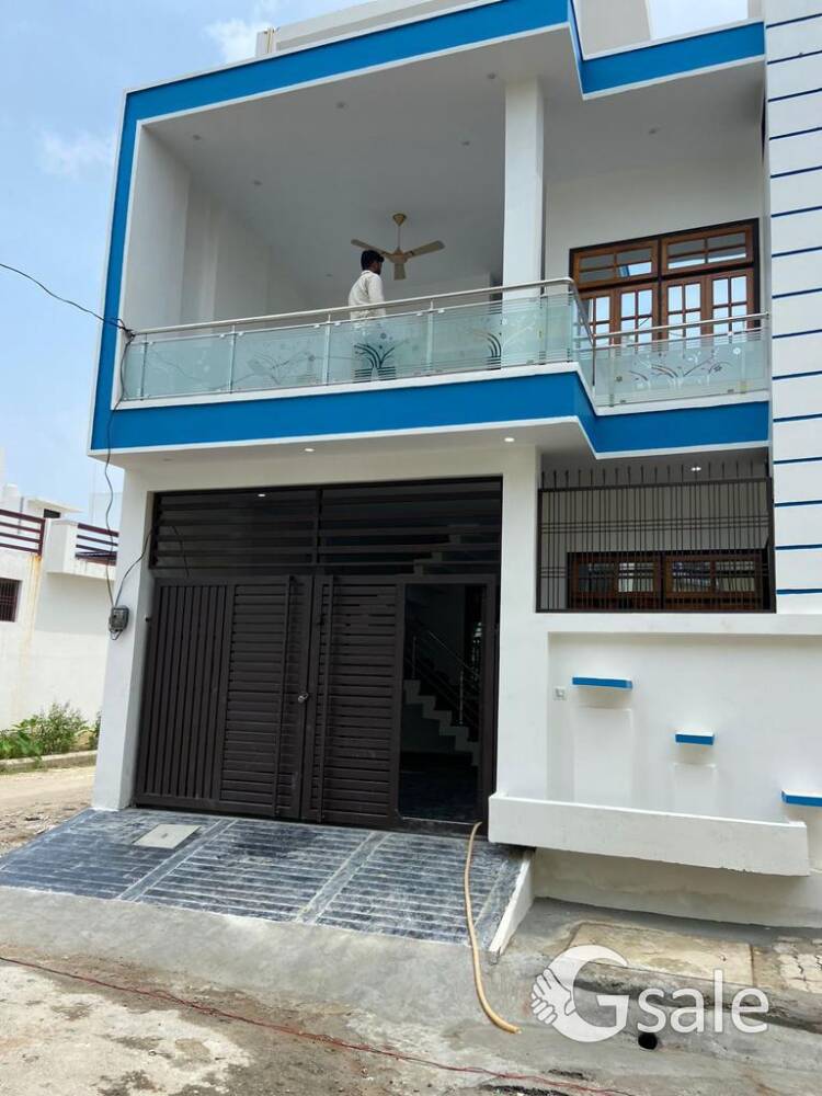 House in lucknow kanpur road 