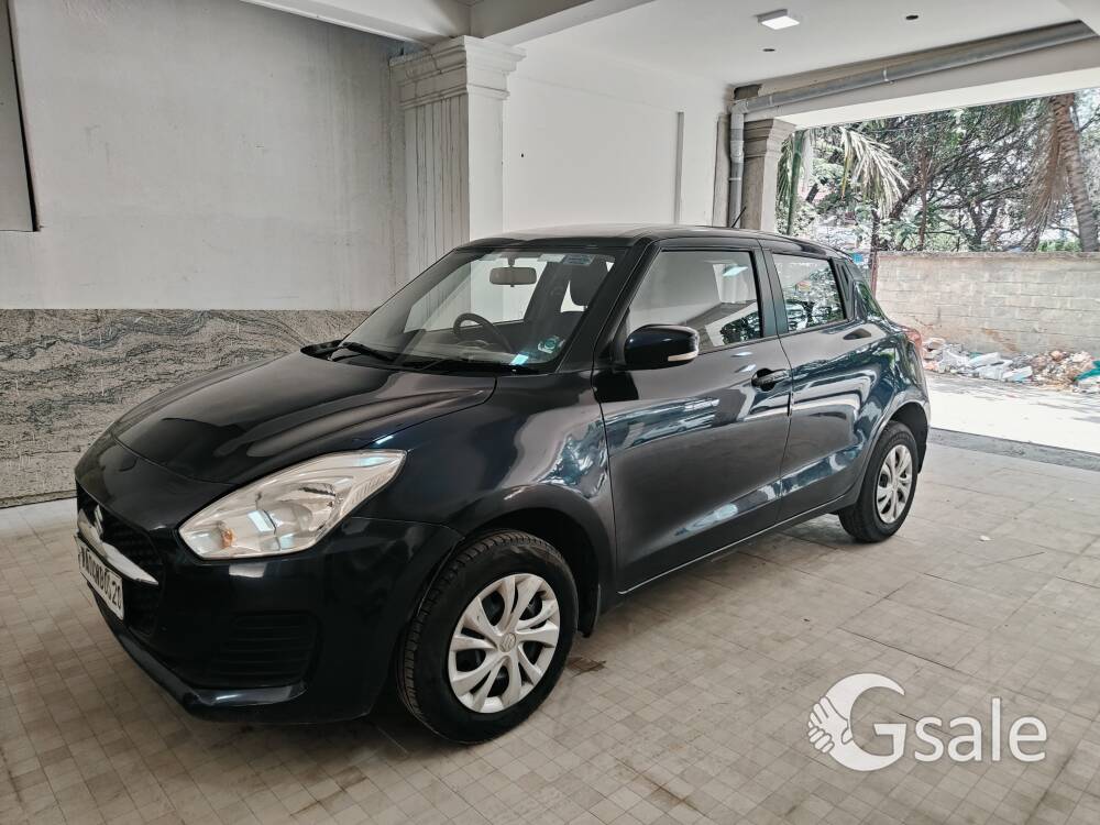 2022 model car 1 owner used like new car