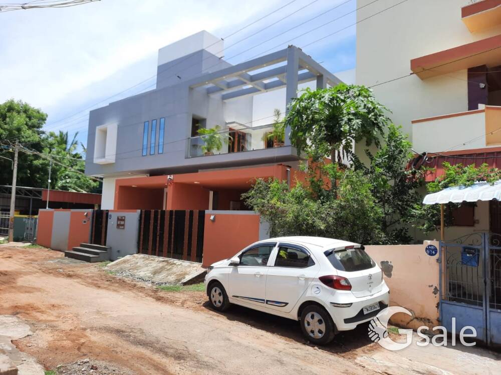 Luxury house selling 