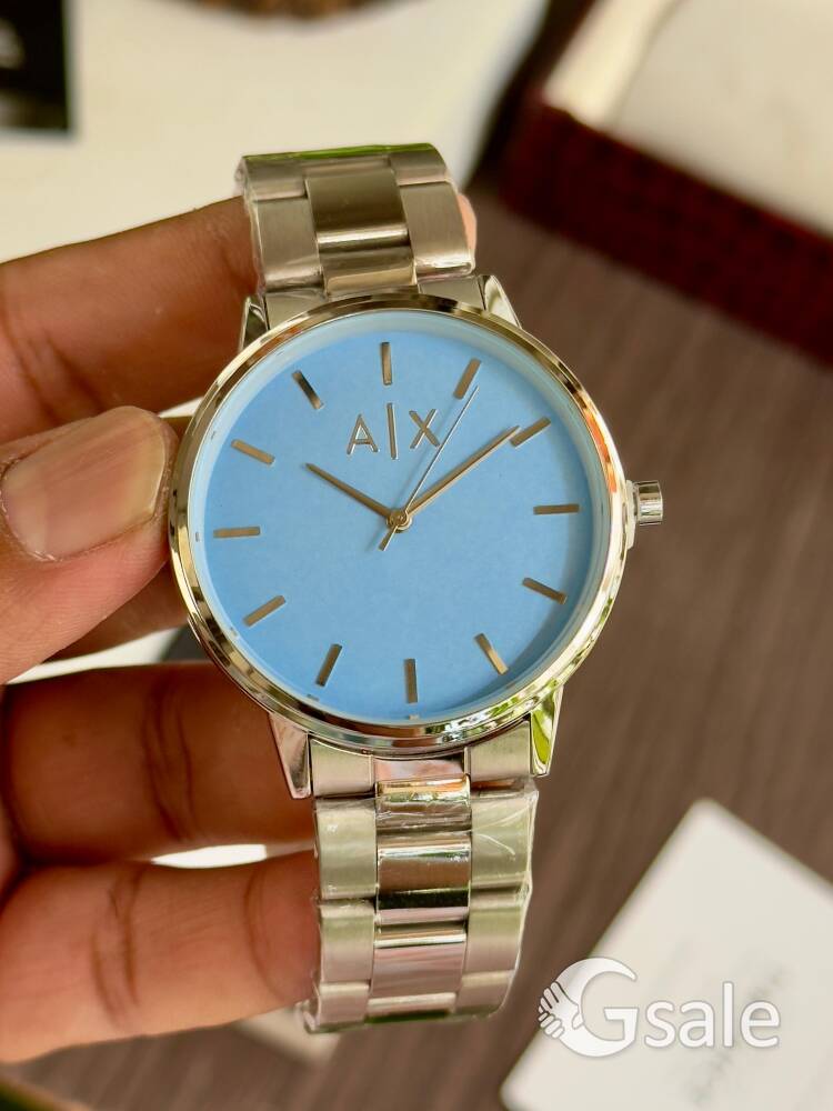 analogue watch 