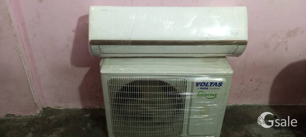 Voltas 1.5 ton split type ac top model 