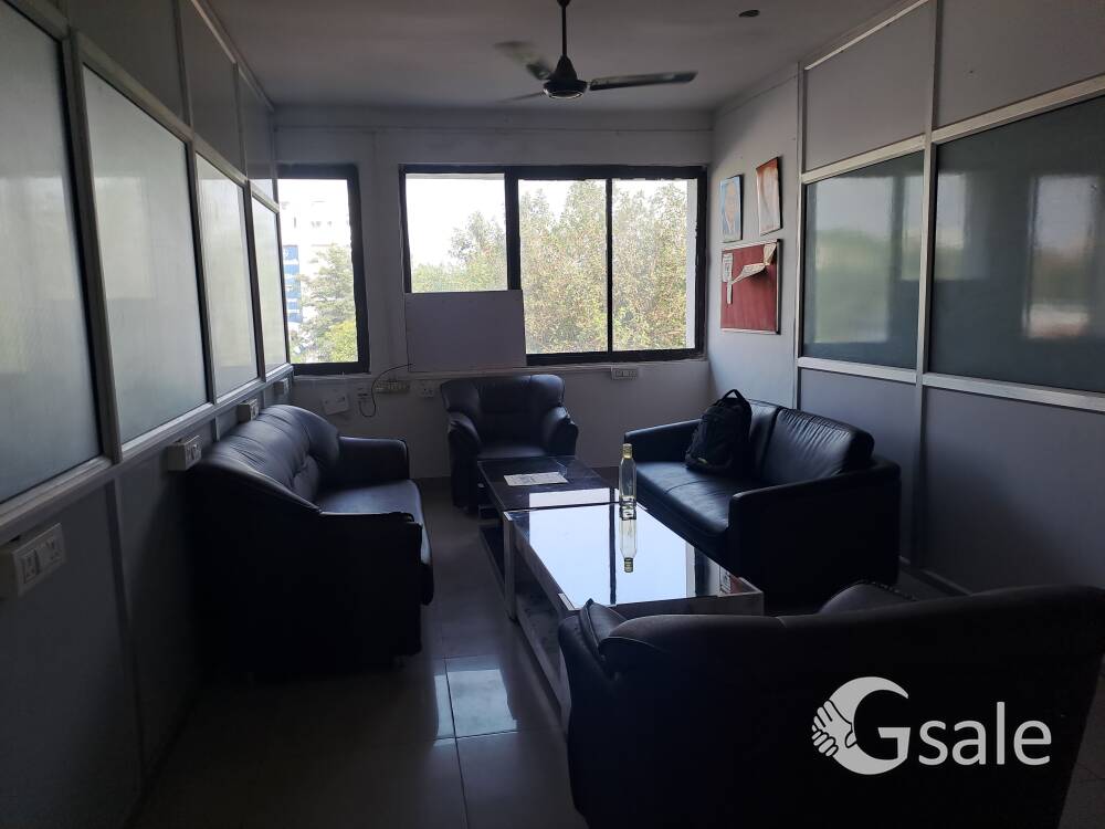 fully furnished office for rent in prime location hazratganj lucknow 