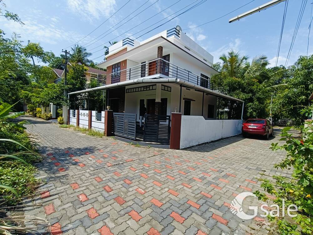 Aluva Alangad 4 Cent 3 Bhk Attached 1550 Sqft. New House Near. Bus Stop 350 Mtr.