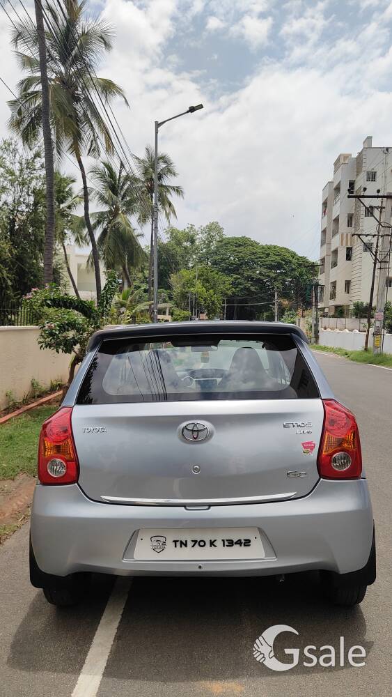Toyota Etios liva GD 📅 Model : 2013⛽ Fuel : diesel 🚧 KM : 1.35 CSR Owner