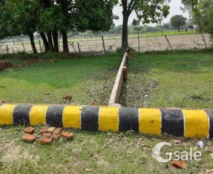Gorakhpur Deoria bypass ke pass Karjaha m plot uplabdh hai 