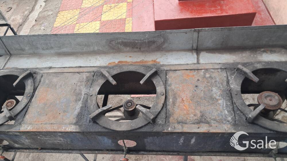 3 burner stove