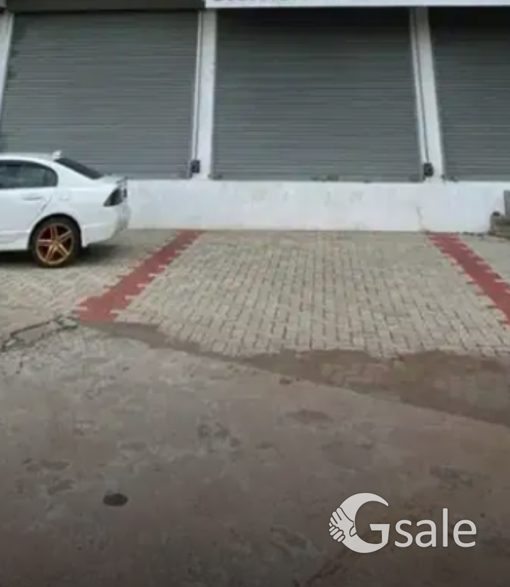 3000 Sqft Godown At Edappally 