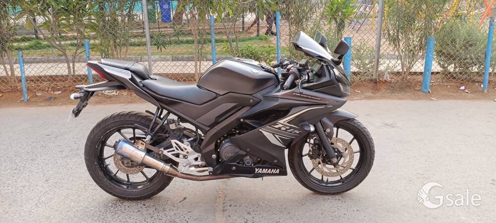 Stylish & Sporty: Yamaha R15 V3 baik foYour Daily Commute/Weekend Rides byke