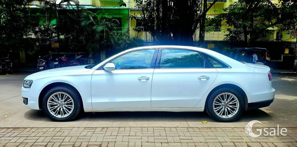 AUDI A8L MATRIX EDITION, 4 SEATS CONFIGURATION WITH ALL VENTILATED AND MASSAGING SEATS, REFRIGERATOR