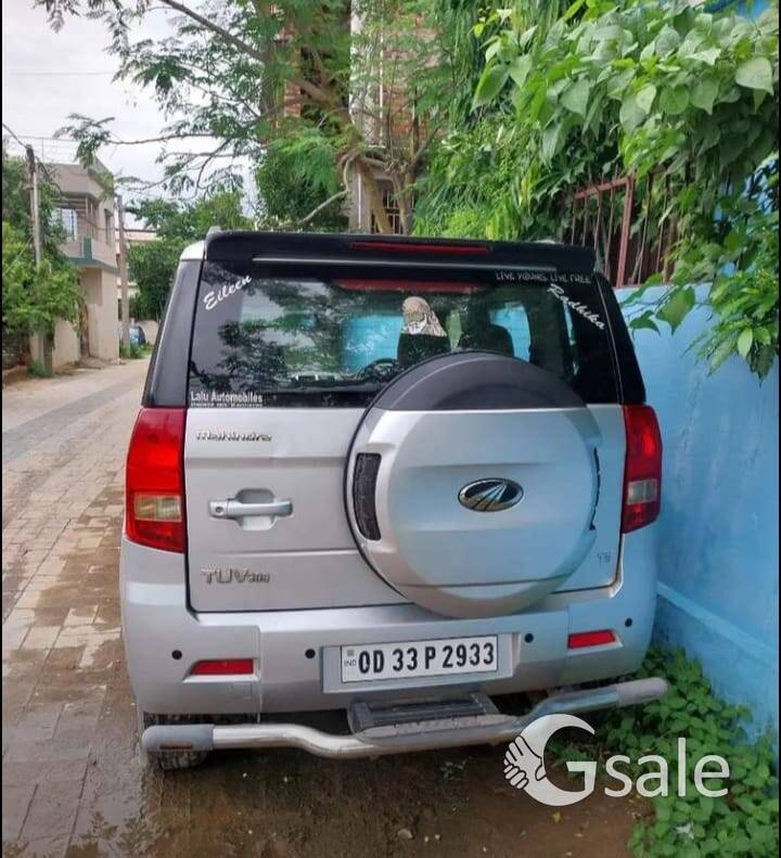 Mahindra TUV 300 2017 Diesel Well Maintained