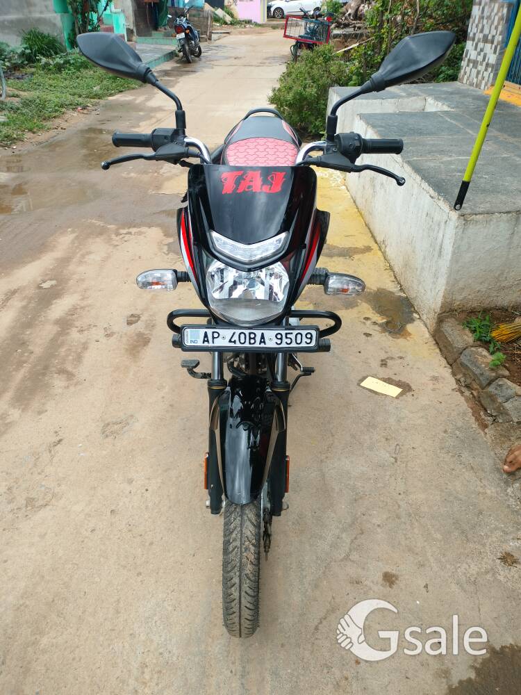 Bajaj Platina 100cc model 2023 