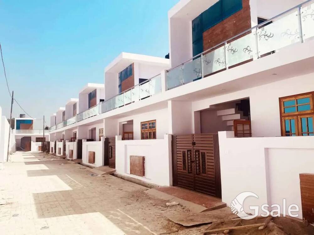 Ready To Move Row House in Lucknow City