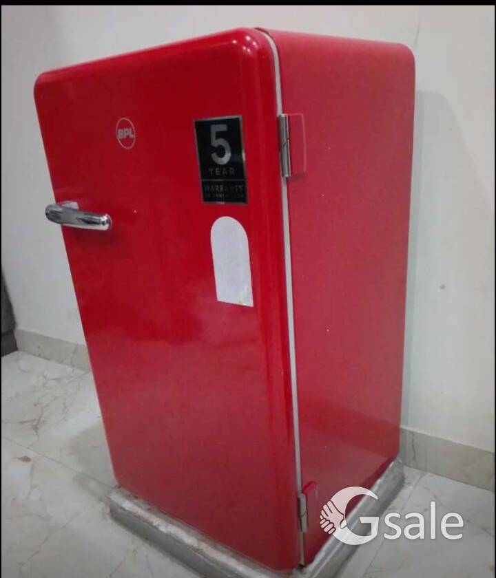 Refrigerator 