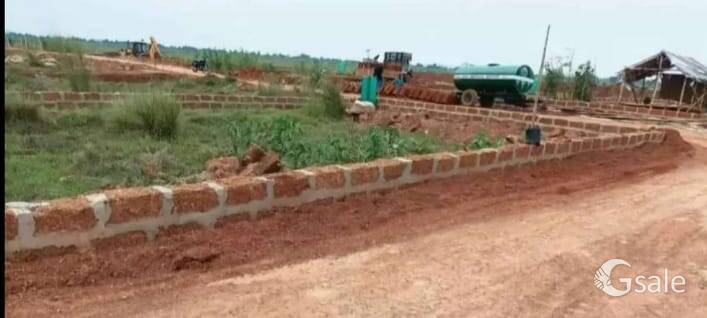  Plot for sale