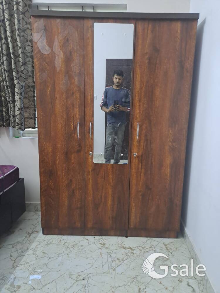 3 door wardrobe new brand 