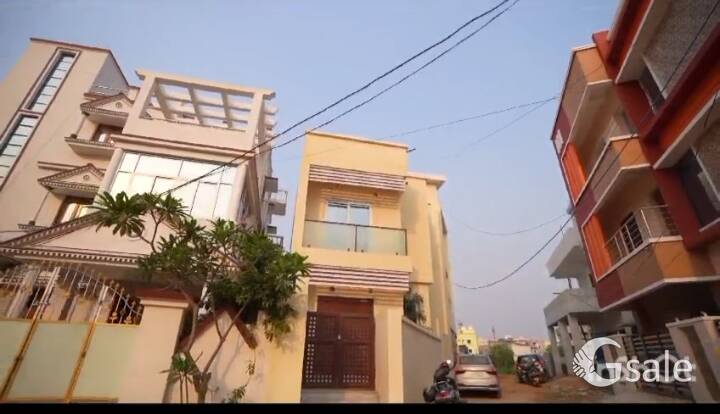 Brand New Luxurious Triplex – Panchasakha Nagar (Near ITER College), Bhubaneswar 