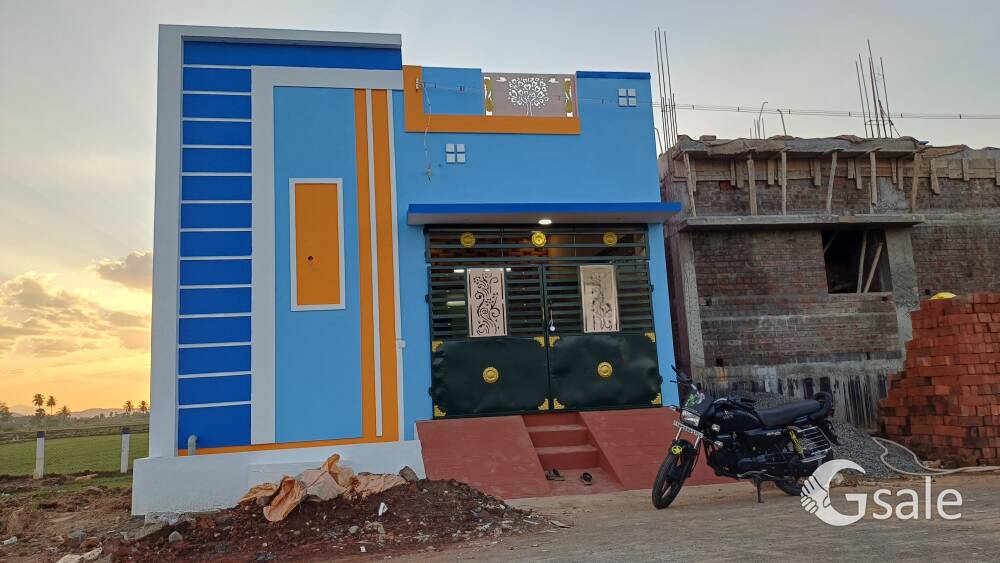 இவ்வளவு கம்மியான விலை-யில  யாராலும் கொடுக்க முடியாது ....ஆமாங்க நம்ம மதுரை அருகே ..