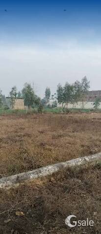 10 marlas Semi commercial plot for sale nr mithapur road in just 5.50 lac per marla.Can be used as c