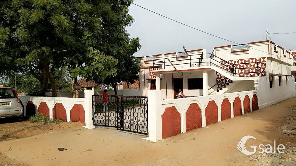 PLOT FOR SALE