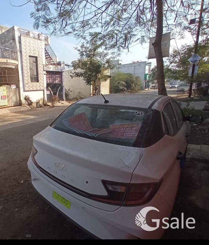 Hyundai aura top model 2025