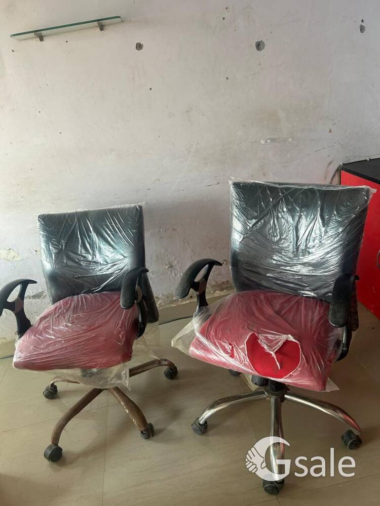  2 CHAIR 6 MONTH OLD 