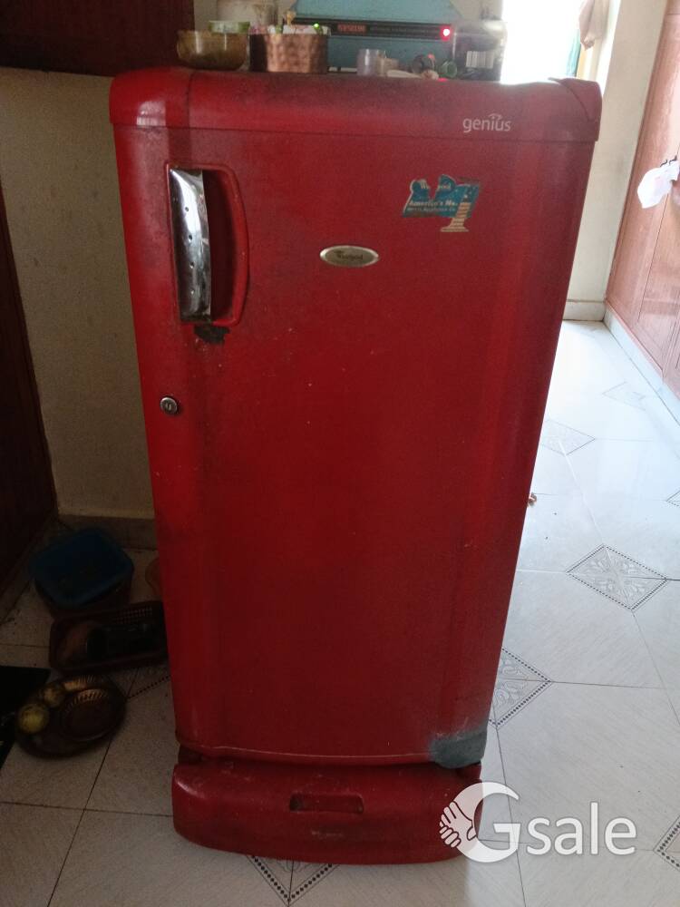 Whirlpool Single door good working Condition 