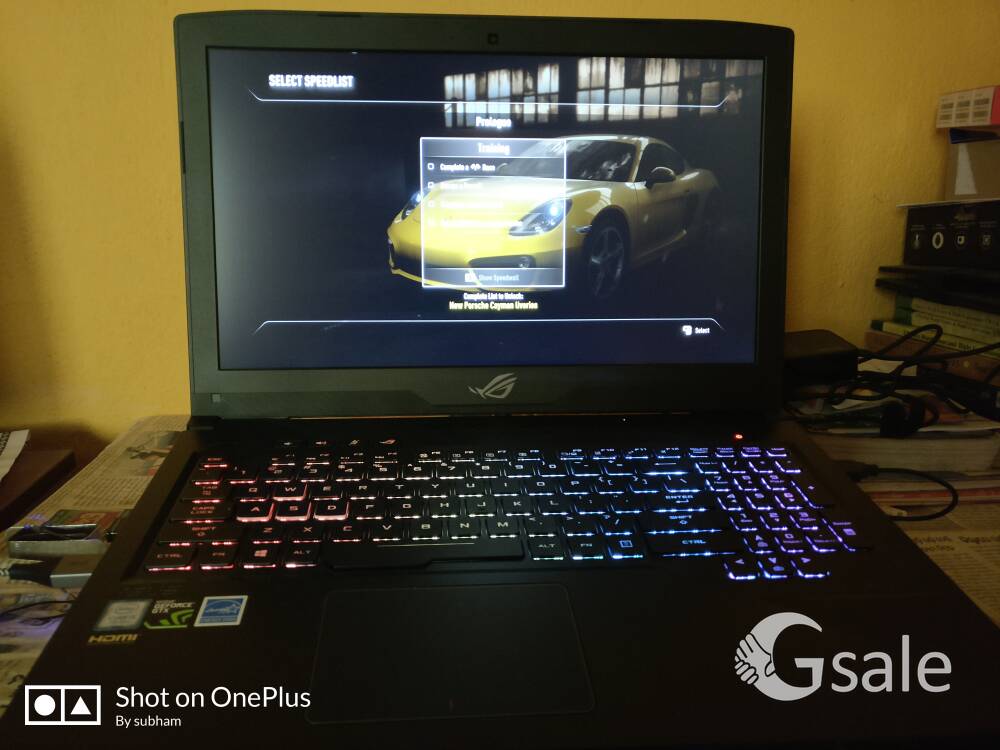 Rog strix laptop 