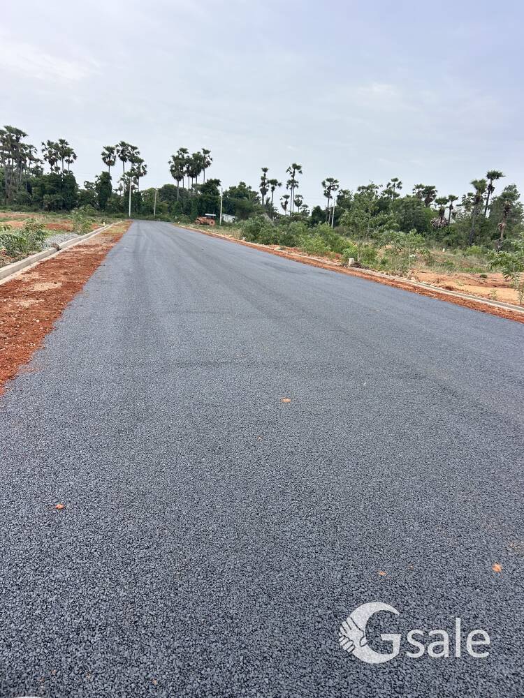 180 S Y plot sale at Nidigattu, VSP 