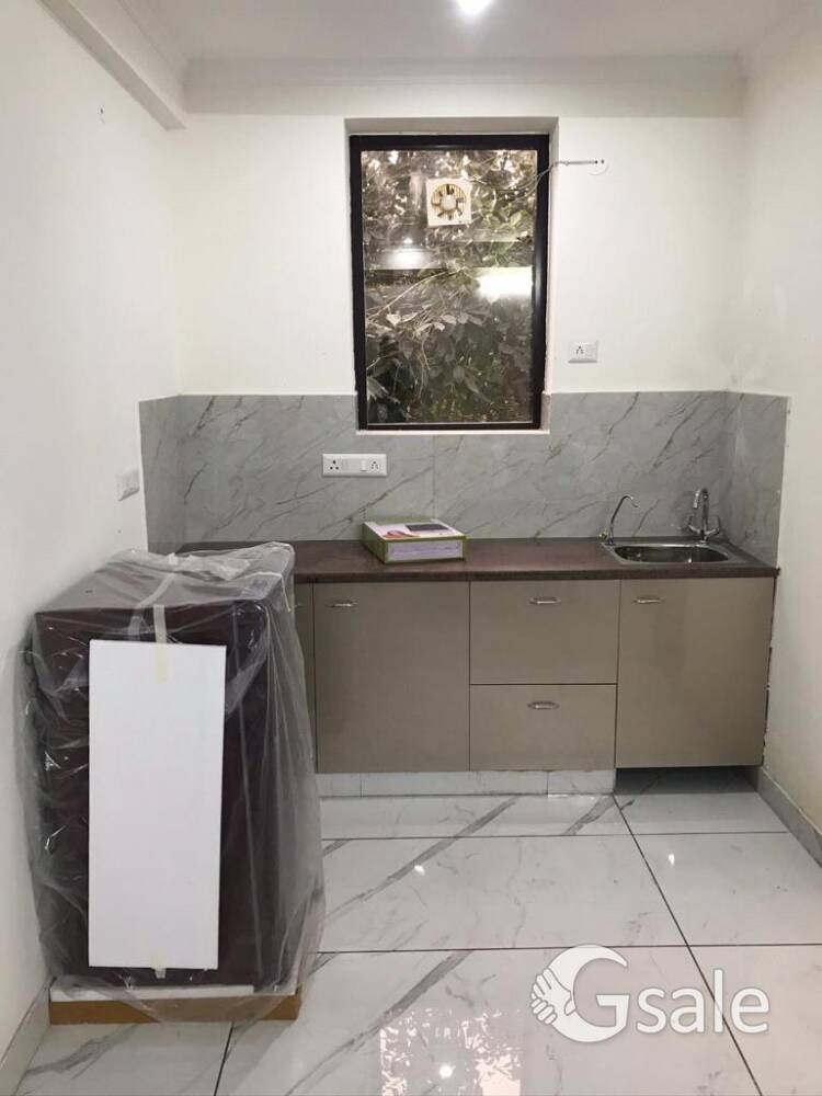 Gurgaon Sector-45 1Rk Room