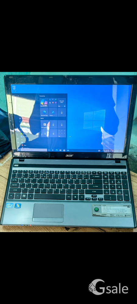 Acer Aspire intel core i3 2nd gen 4GB RAM 500GB HDD 256GB SSD with nvidia graphics.