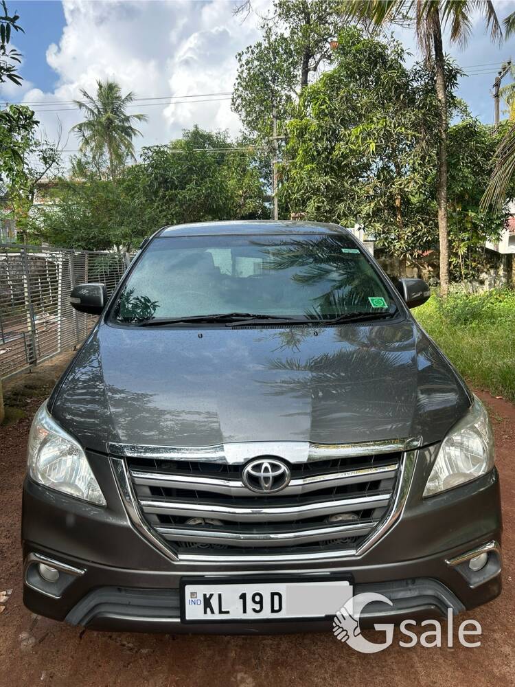 2013 innova v original kerala 185000 km driven