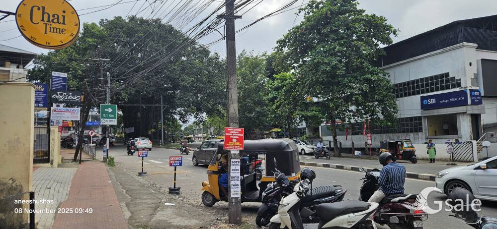 attingal venjramoodu road Valakkadu juctoin 6.25 cent commercial purpose use